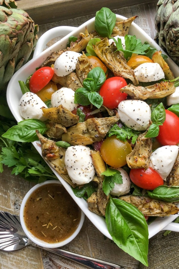salad with artichokes, mozzarella, tomatoes and basil.