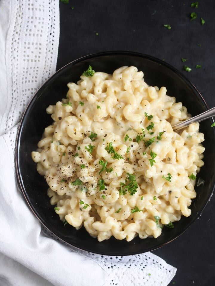 Gouda Mac and Cheese (5 Ingredients) » thefastrecipe.com