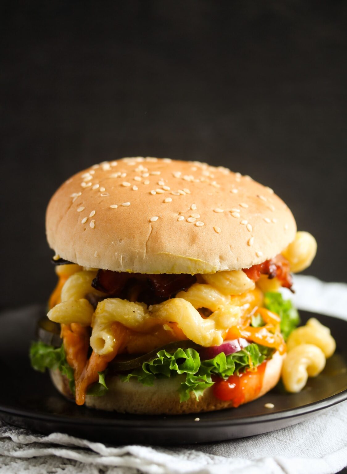 Mac and Cheese Burger Recipe » The Fast Recipe Food Blog